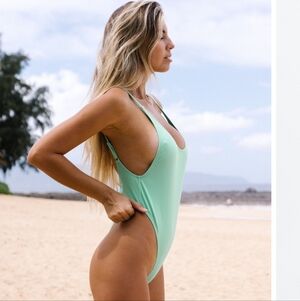 Fabletics noa Sexy One Piece Swimsuit